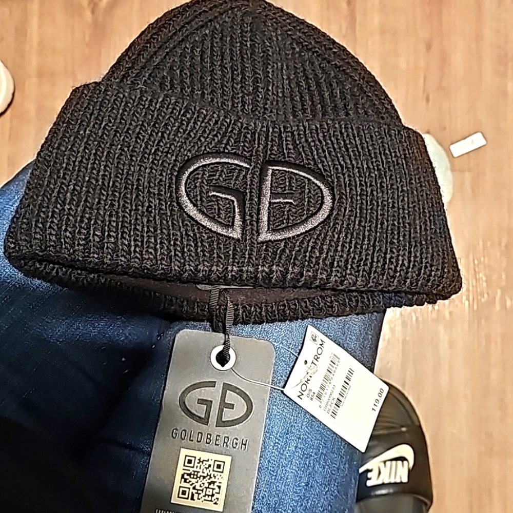 Goldbergh beanie